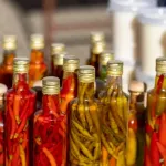 Dlaczego nie należy kupować oliwy w plastikowej butelce